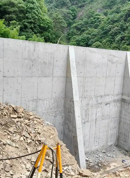 忻州重力式挡土墙